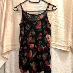 3/$25 - Floral short romper